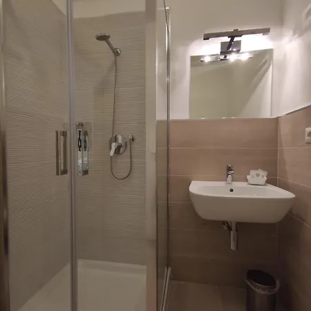 Sami Due - Teatro A 400 Mt - Ortigia A 1500 Mt - Guest house