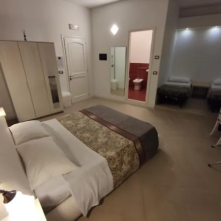 Guest house Sami Due - Teatro A 400 Mt - Ortigia A 1500 Mt -